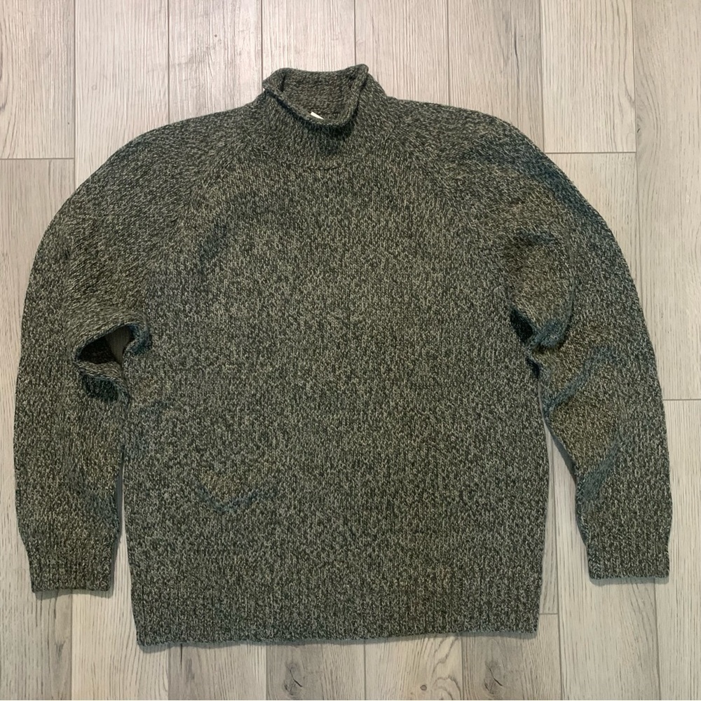 Men's Abercrombie & Fitch Merino Wool Blend Turtleneck Size Large